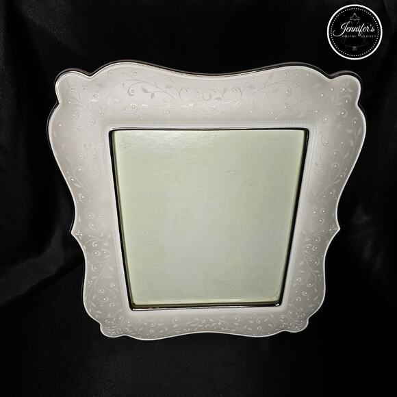 Lenox Opal Innocence 8"x10" Photo Frame - Picture 4 of 11